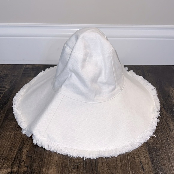 NWT Hat Attack Packable Canvas Hat - White - Picture 5 of 10